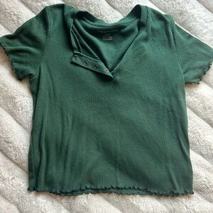 American Eagle green top